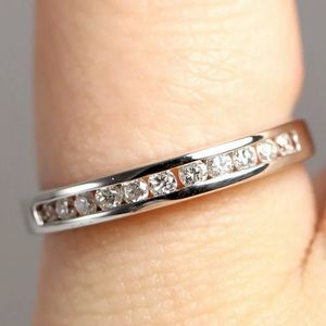 14k White Real Gold And Natural Diamond Band